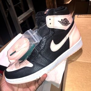 air jordan 1 crimson tint green laces